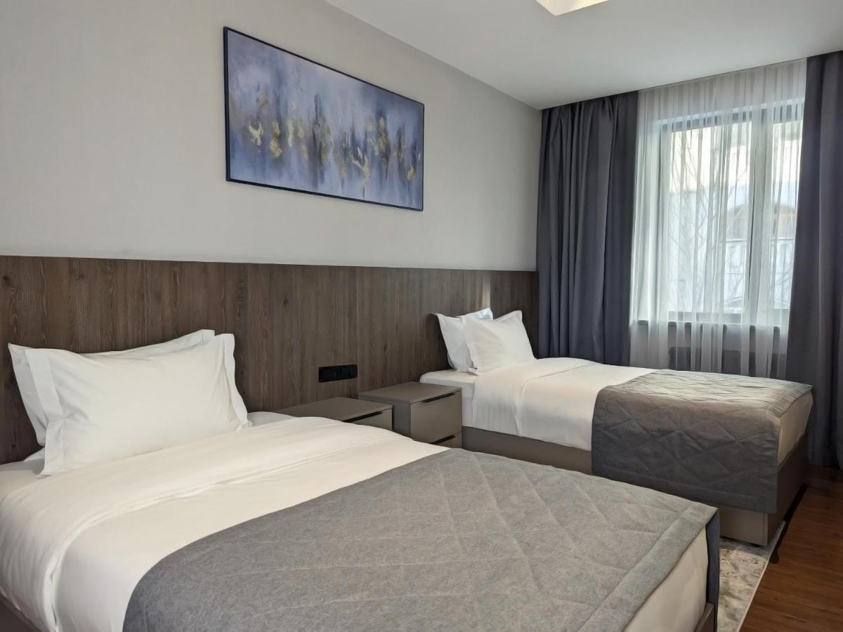 Raavah Aparthotel Almaty Exterior photo