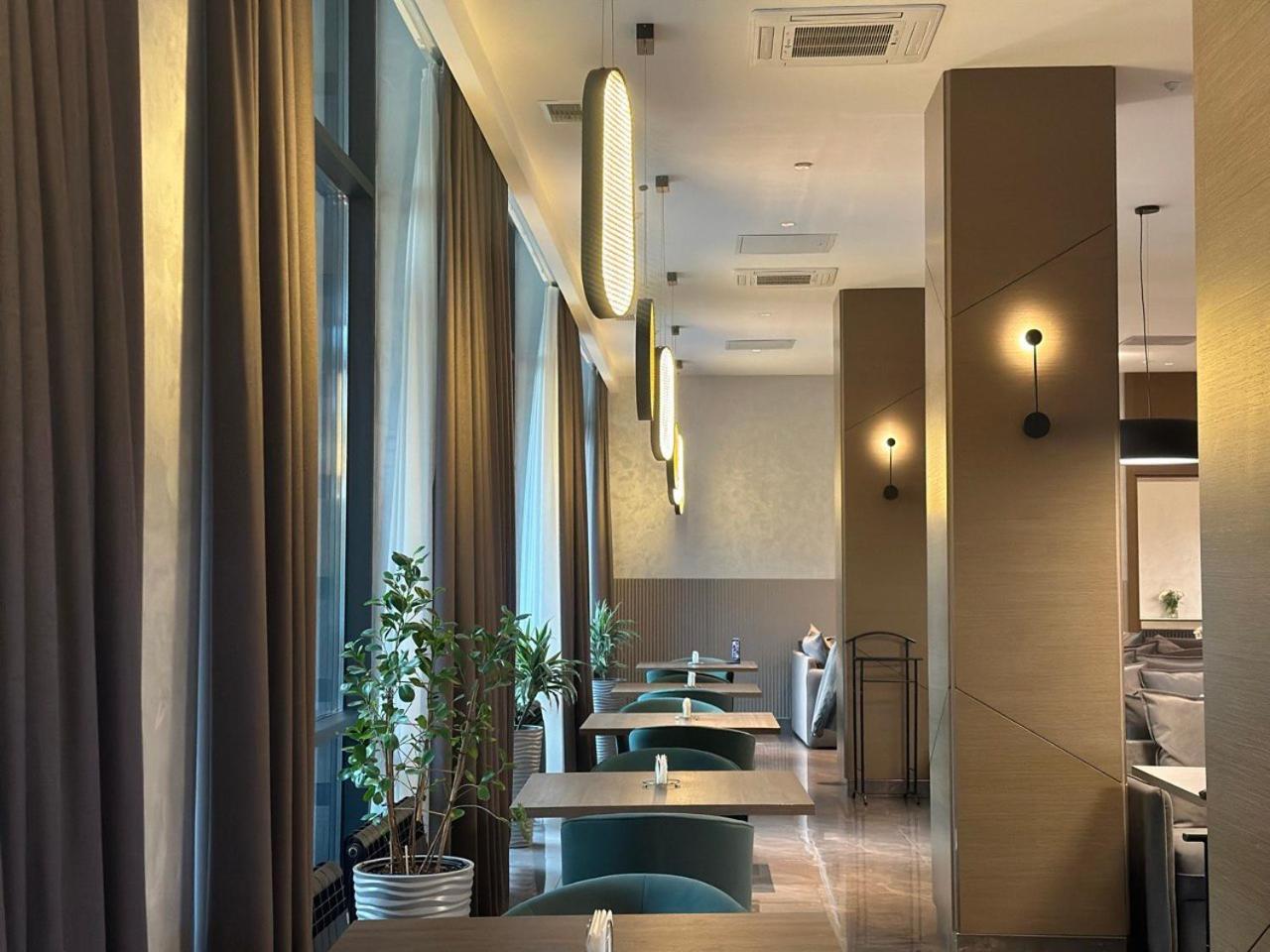 Raavah Aparthotel Almaty Exterior photo